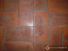 tavella rossa finitura sabbia campo