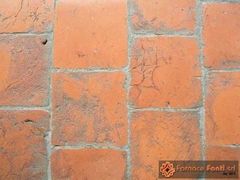 tavella quadra rossa carteggiata pesante