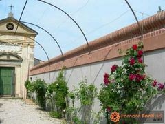 Visualizza album foto:&nbsp;Recinzione muretta in cotto (5&nbsp;)