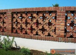 recinzione con frangisole a mano22