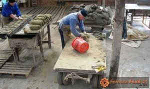 Stampaggio mattoni a mano13