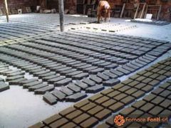 Stampaggio mattoni a mano17