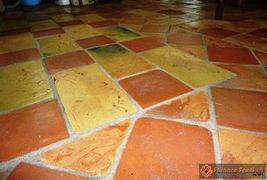 pavimento in cotto rosso e giallo17