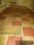 pavimento in cotto rosso e giallo18