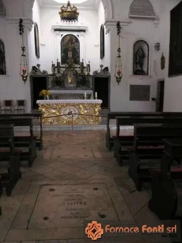 Restauro di pavimentazione a scacchiera con tavella rossa e gialla